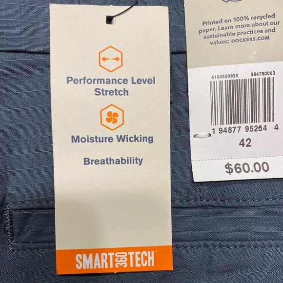 Men’s Dockers Tech Cargo Short - Picture 6 of 15